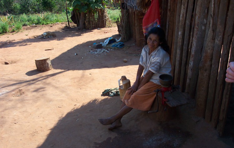 Indigenas_paraguay